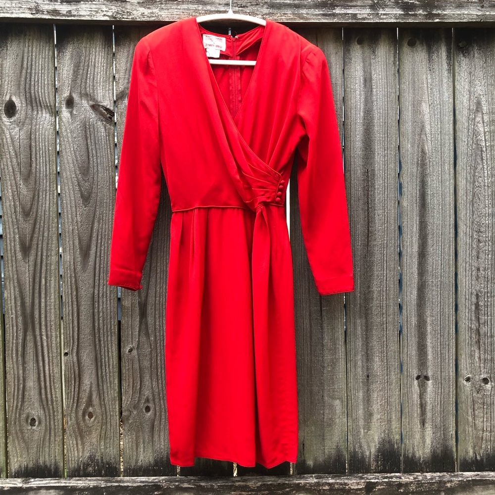 Vintage Maggy London Jeannene Booher Red Sheath Dress Size 6 Long Sleeves